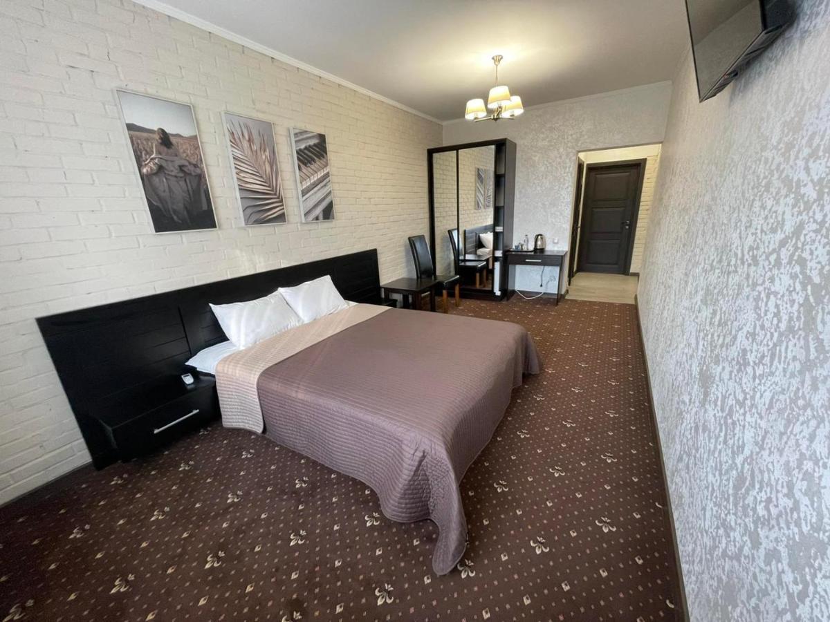 Hotel Merry Club Maliye Khutora Dış mekan fotoğraf