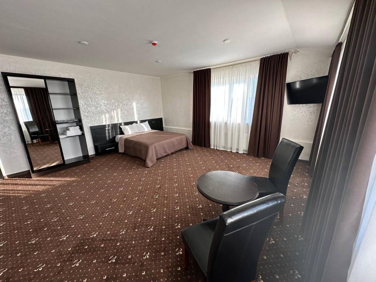 Hotel Merry Club Maliye Khutora Dış mekan fotoğraf