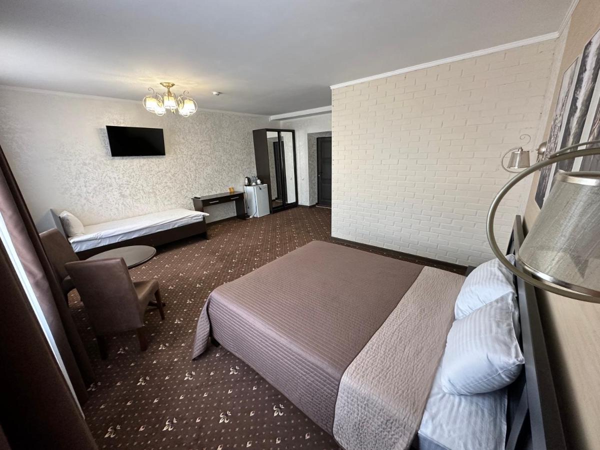 Hotel Merry Club Maliye Khutora Dış mekan fotoğraf